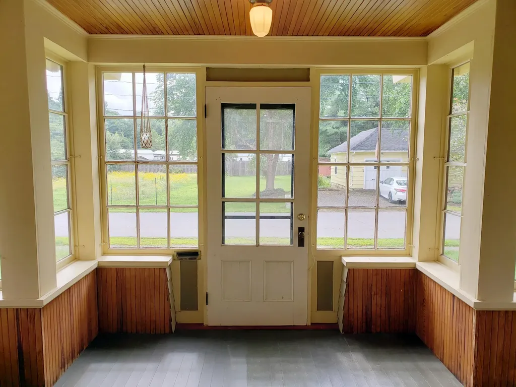 118 Stewart Avenue Farmington ME 04938