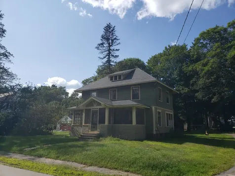 118 Stewart Avenue Farmington ME 04938