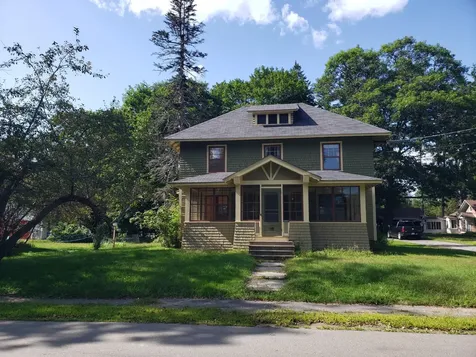 118 Stewart Avenue Farmington ME 04938