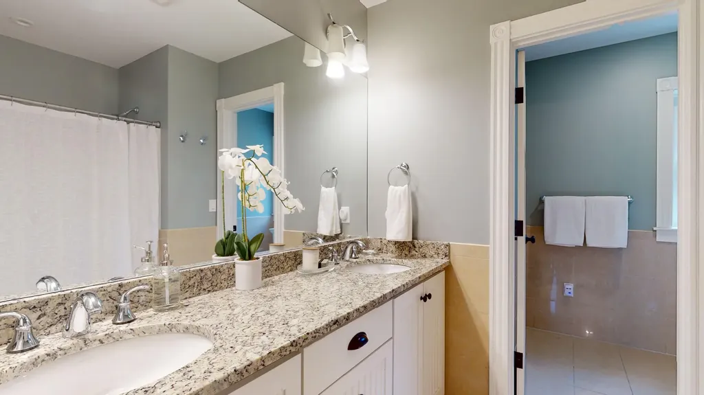 19 Salty Dog Way Falmouth ME 04105