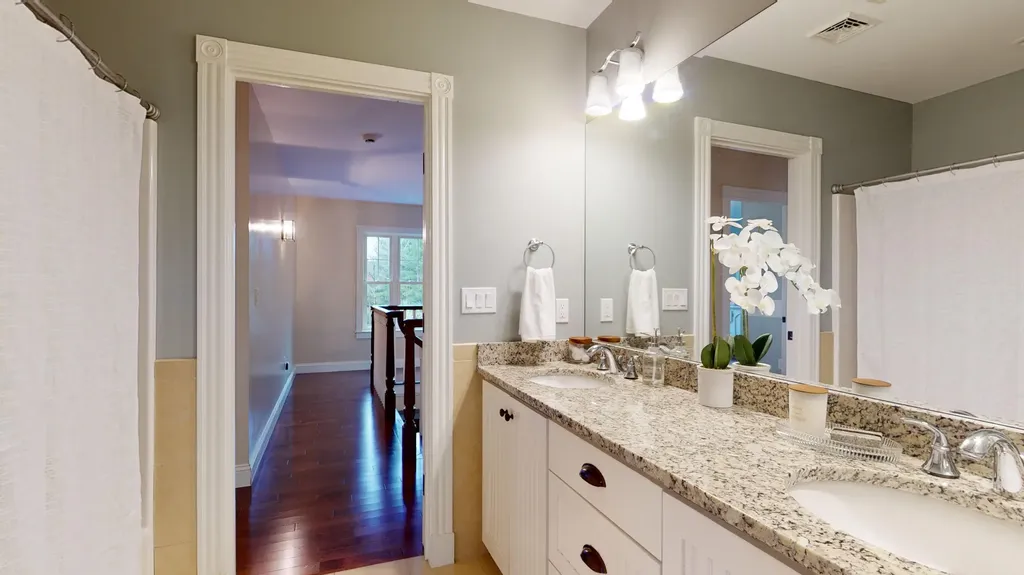 19 Salty Dog Way Falmouth ME 04105