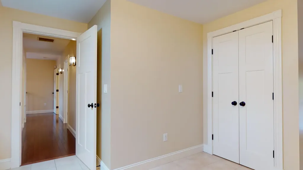 19 Salty Dog Way Falmouth ME 04105
