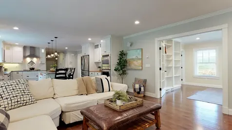 19 Salty Dog Way Falmouth ME 04105