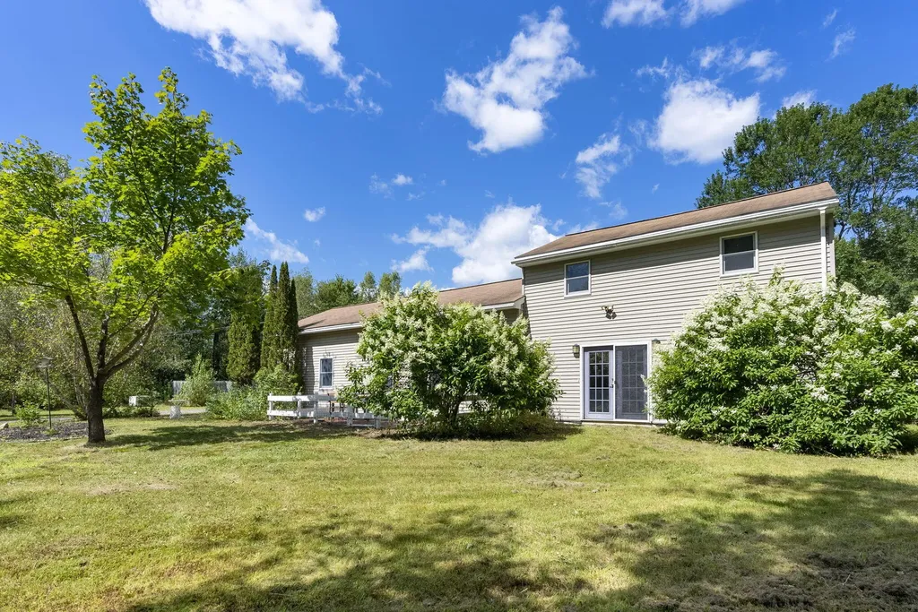 595 Lawrence Road Pownal ME 04069