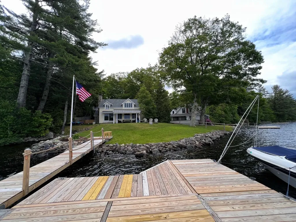 191 Beaucaire Avenue Camden ME 04843