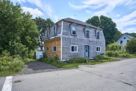19 Lisle Street Rockland ME 04841