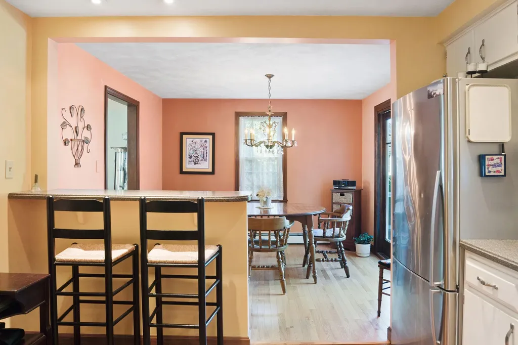 15 Cannon Lane Scarborough ME 04074