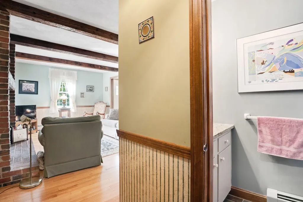 15 Cannon Lane Scarborough ME 04074