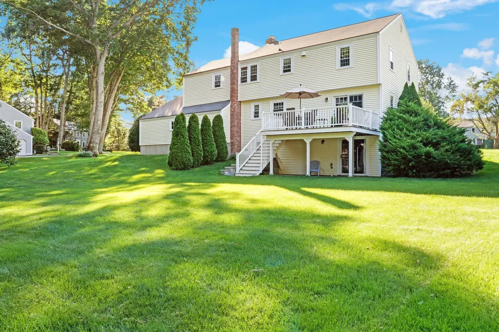 15 Cannon Lane Scarborough ME 04074
