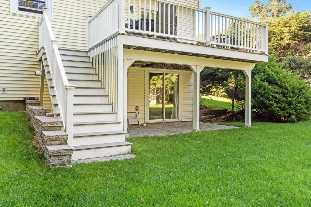 15 Cannon Lane Scarborough ME 04074