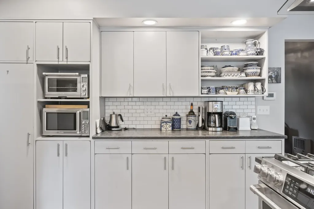 22 Rejane Avenue Lewiston ME 04240