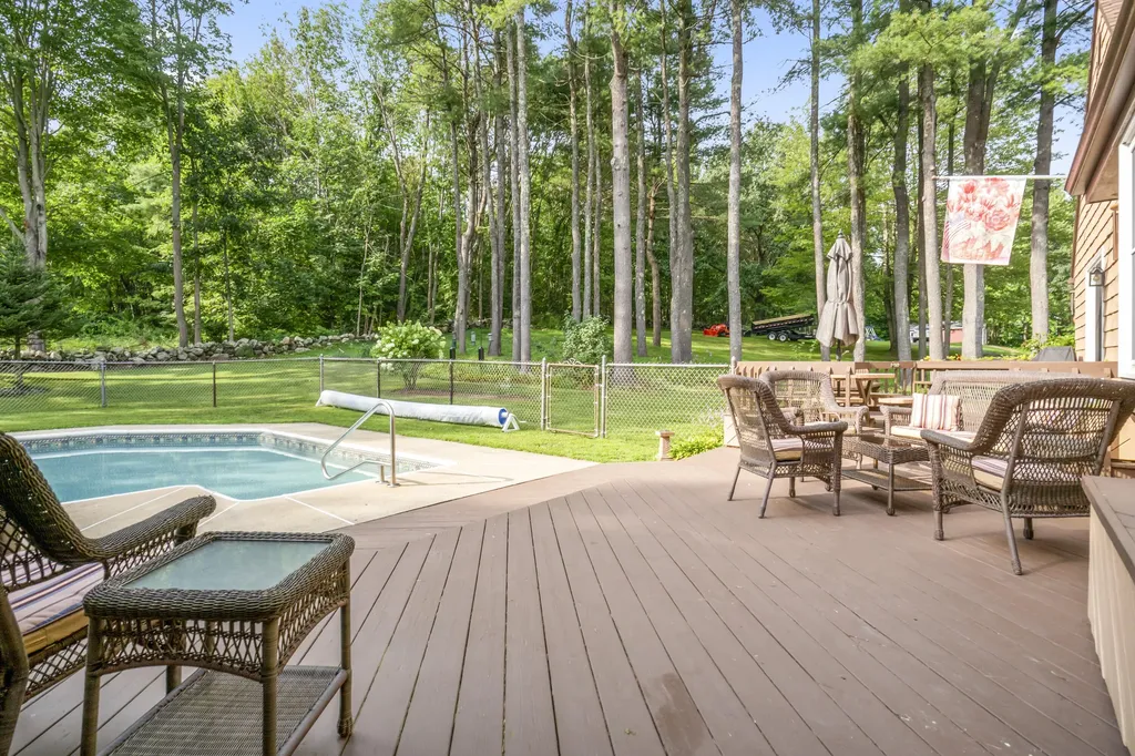 22 Rejane Avenue Lewiston ME 04240