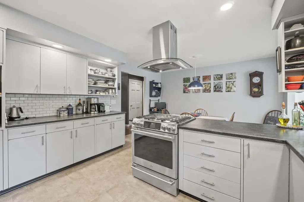 22 Rejane Avenue Lewiston ME 04240