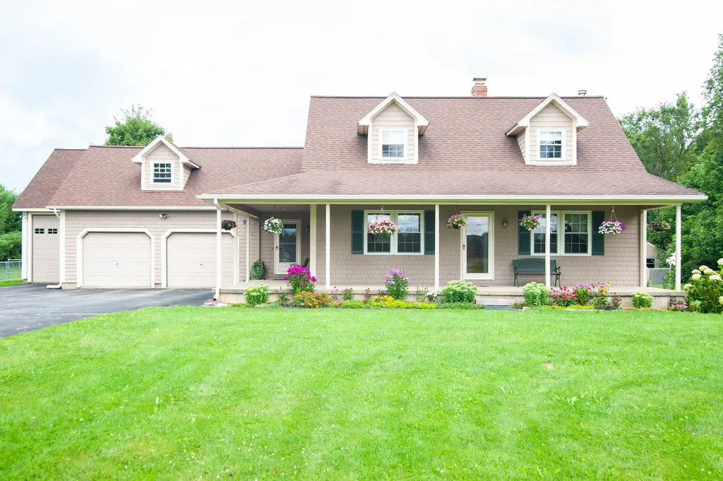 268 Meadow Road Hampden ME 04444