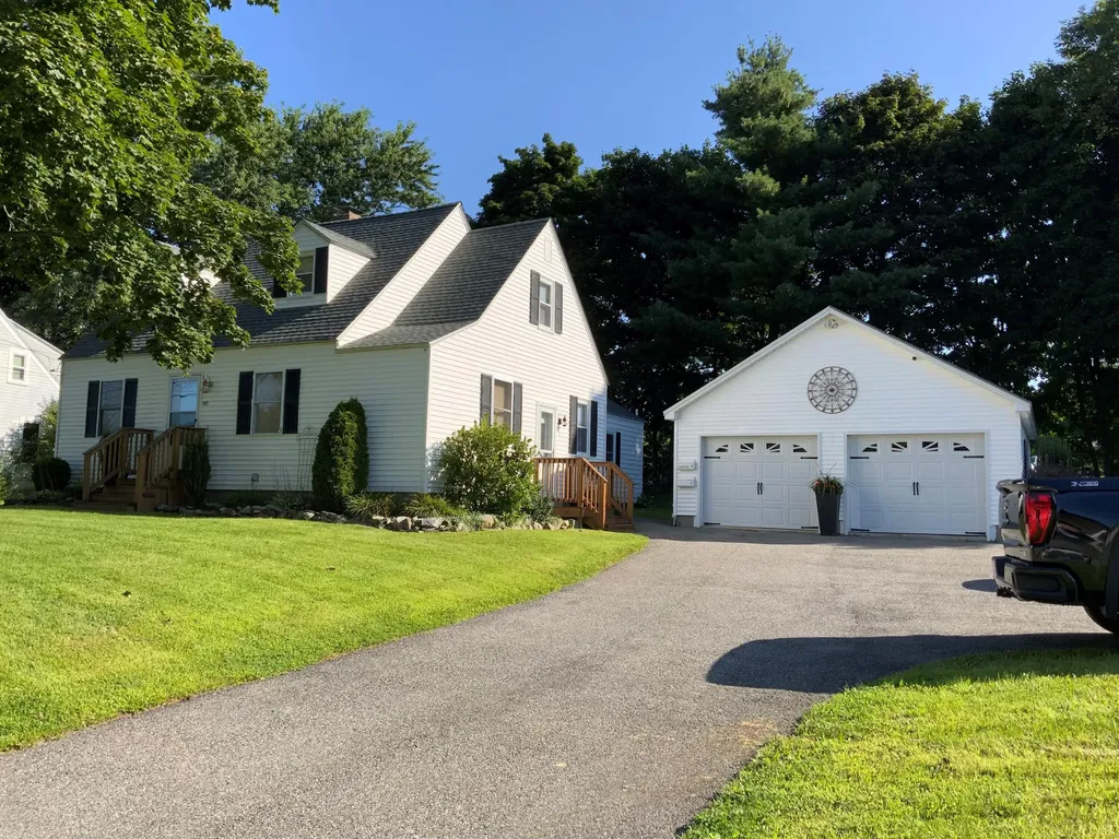 197 Cony Street Augusta ME 04330