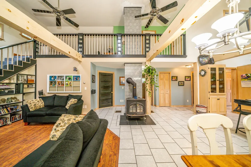 1138 River Road Solon ME 04979