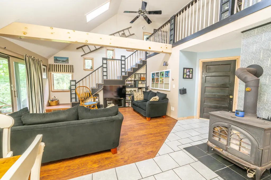1138 River Road Solon ME 04979