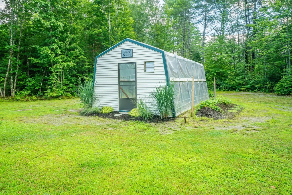 1138 River Road Solon ME 04979