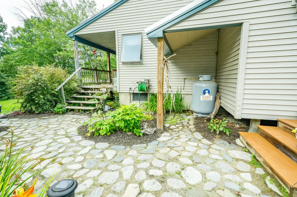 1138 River Road Solon ME 04979