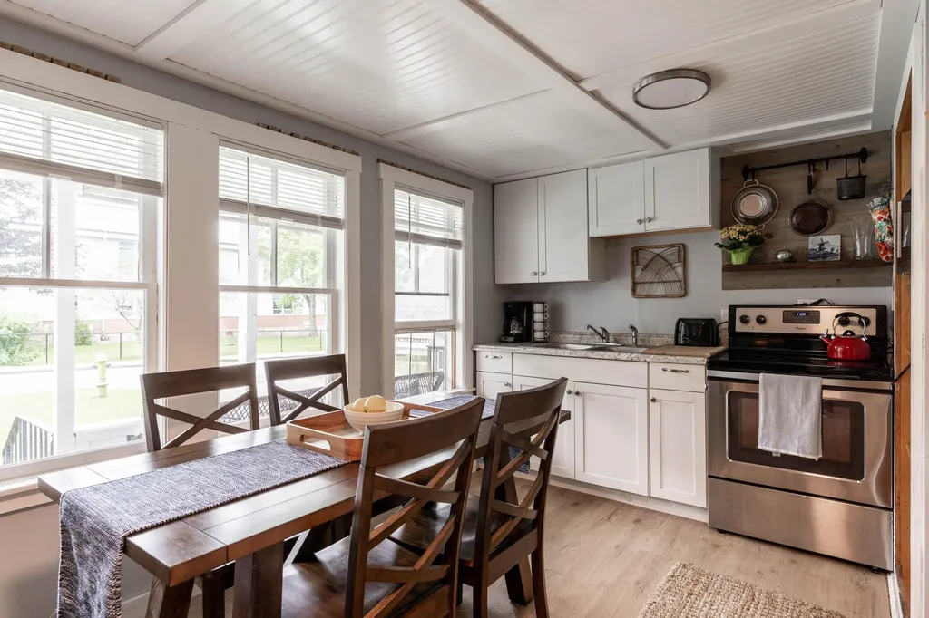22 Morse Street Freeport ME 04032