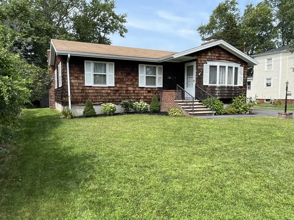 25 Orlando Street South Portland ME 04106