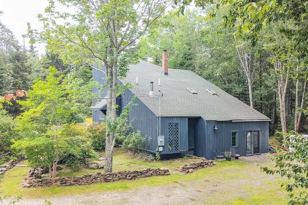 617 Spruce Head Road South Thomaston ME 04858