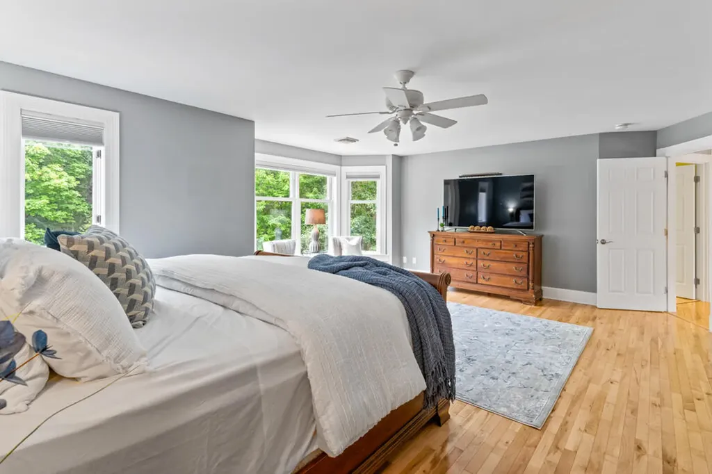 21 Caldwell Circle Lewiston ME 04240