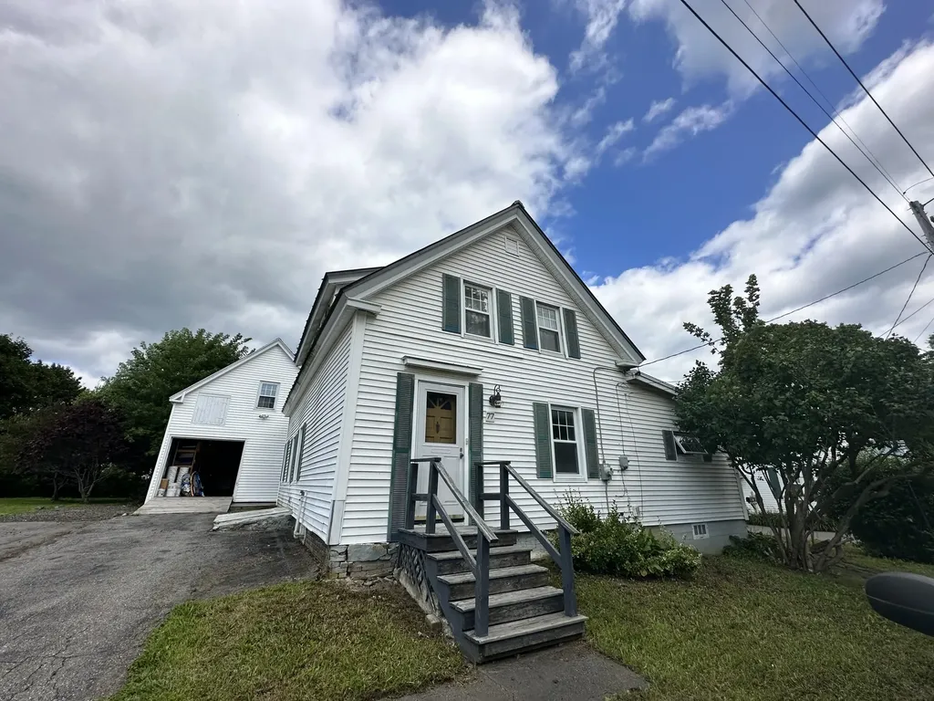 77 Rankin Street Rockland ME 04841