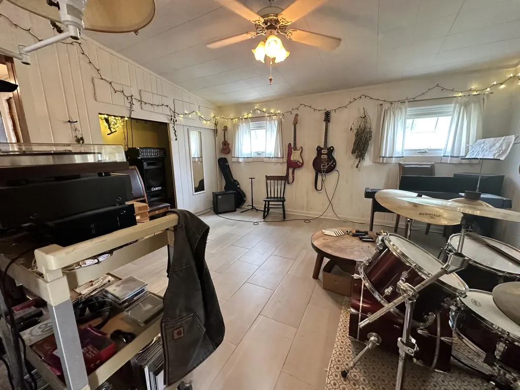 77 Rankin Street Rockland ME 04841
