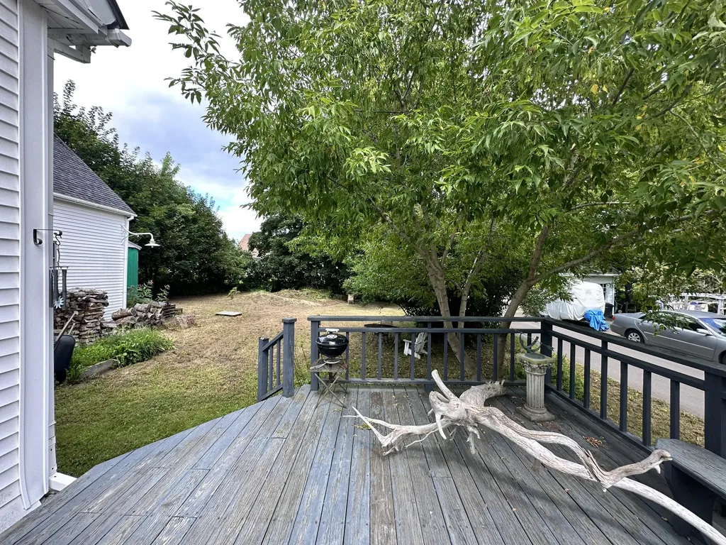 77 Rankin Street Rockland ME 04841