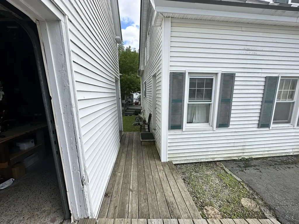 77 Rankin Street Rockland ME 04841