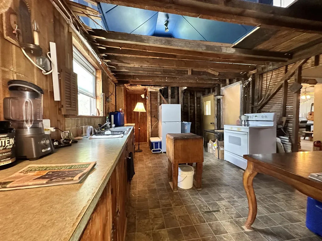 77 Rankin Street Rockland ME 04841