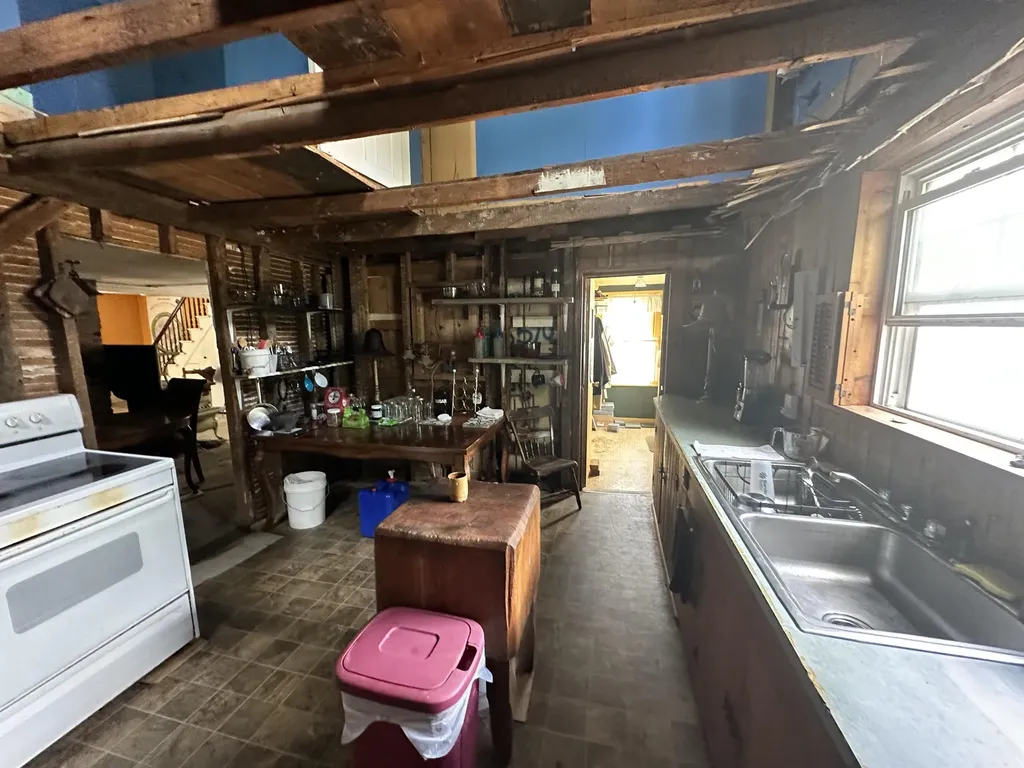 77 Rankin Street Rockland ME 04841
