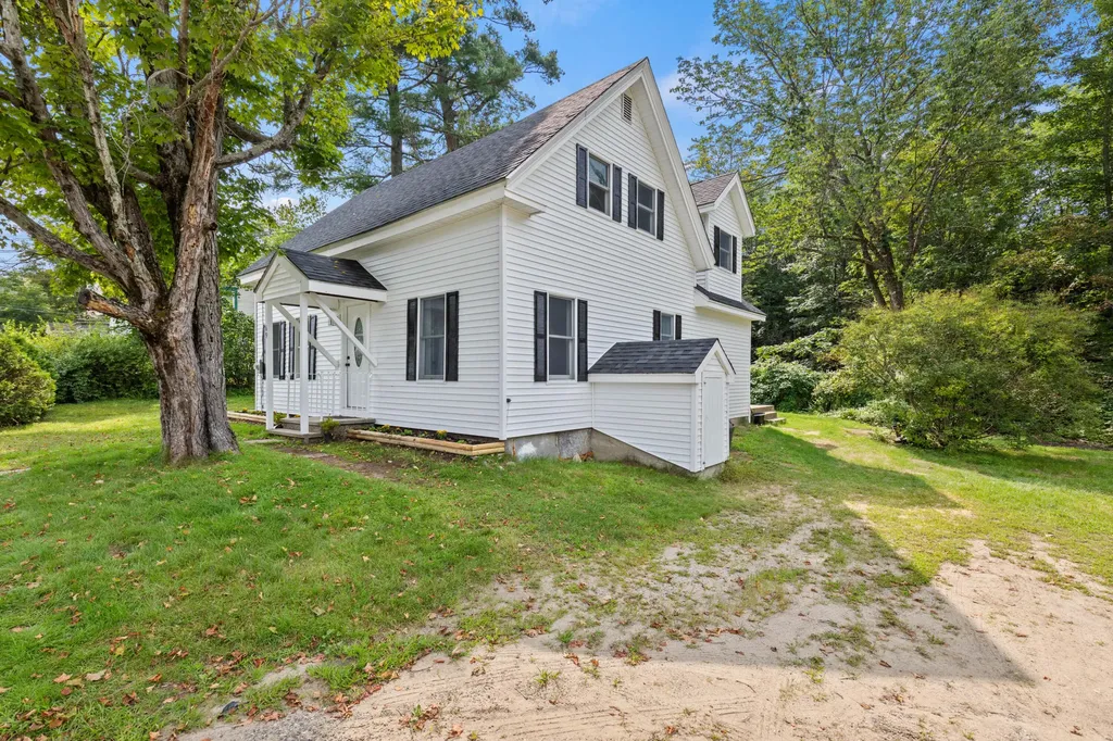 69 Federal Road Parsonsfield ME 04047