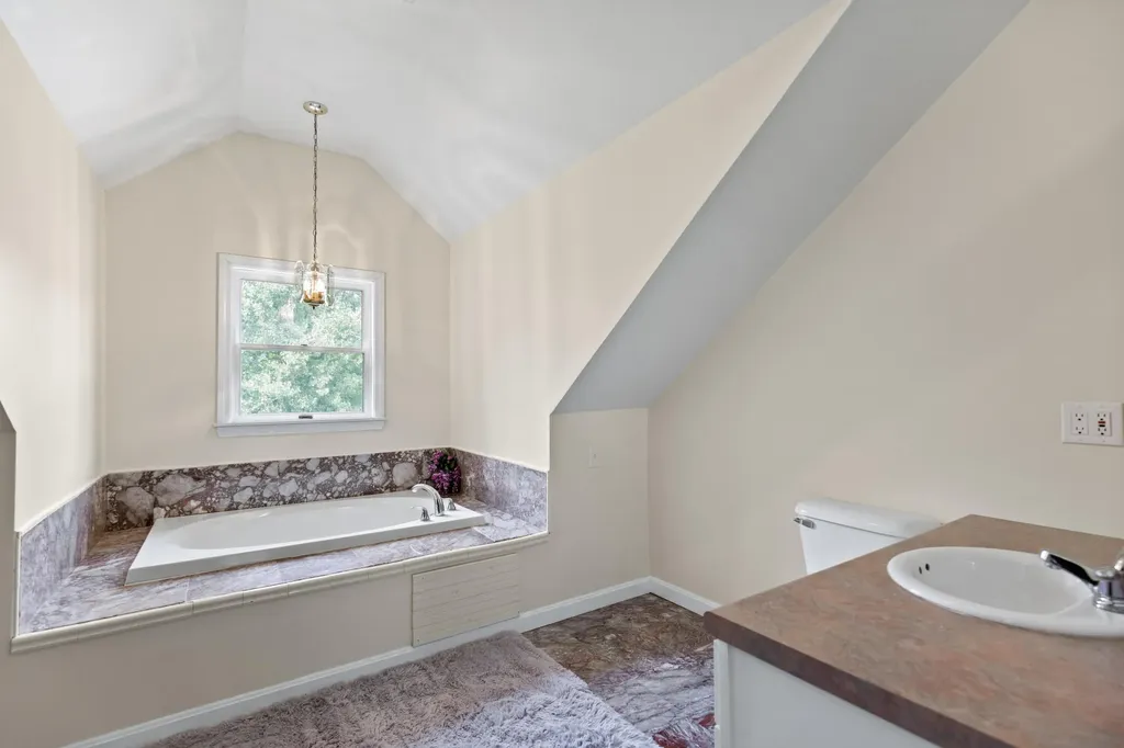 69 Federal Road Parsonsfield ME 04047