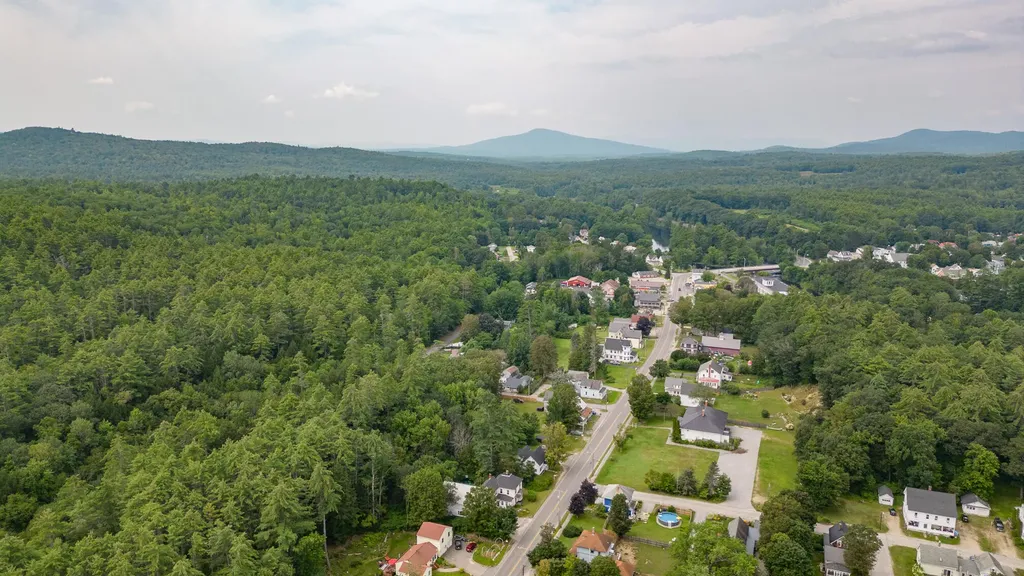 69 Federal Road Parsonsfield ME 04047