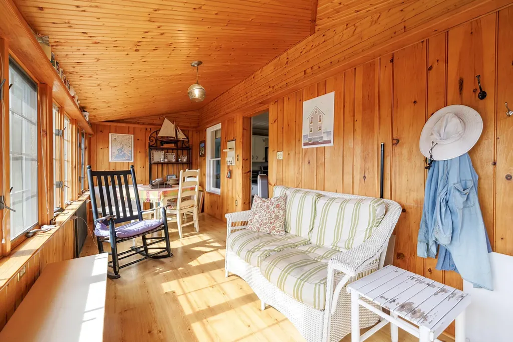 100 Naskeag Point Road Brooklin ME 04616