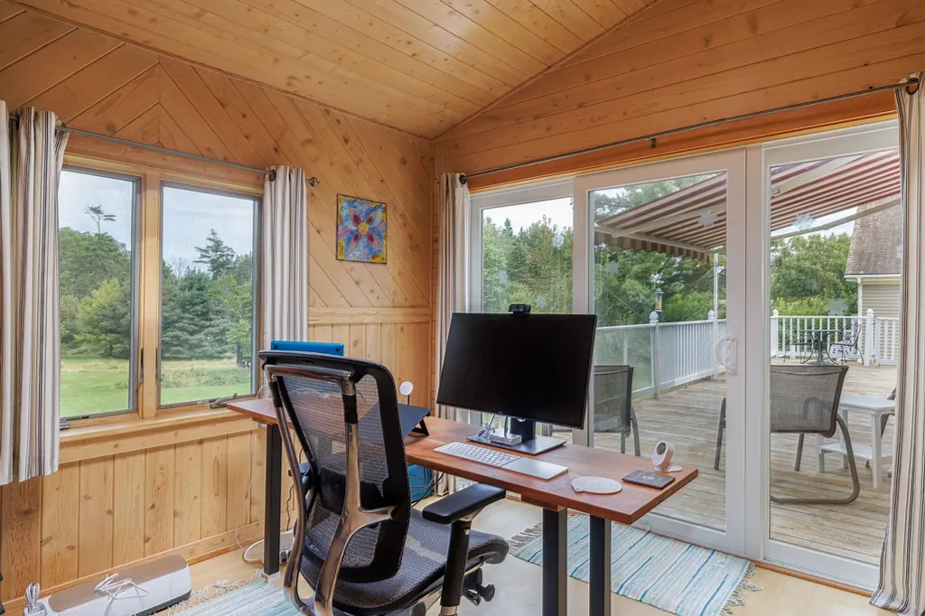 100 Naskeag Point Road Brooklin ME 04616