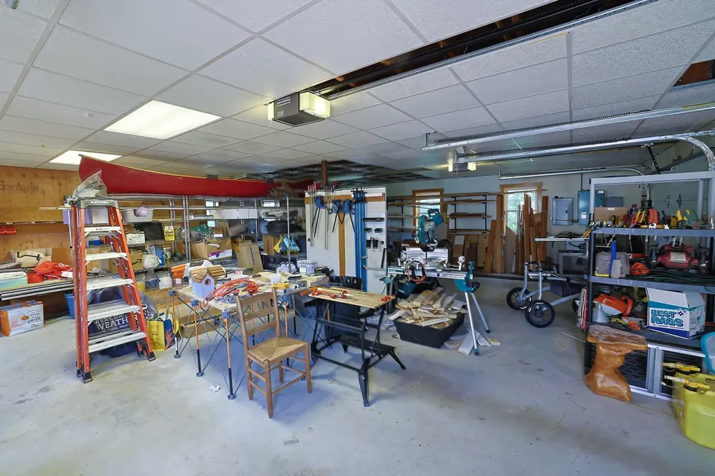 100 Naskeag Point Road Brooklin ME 04616