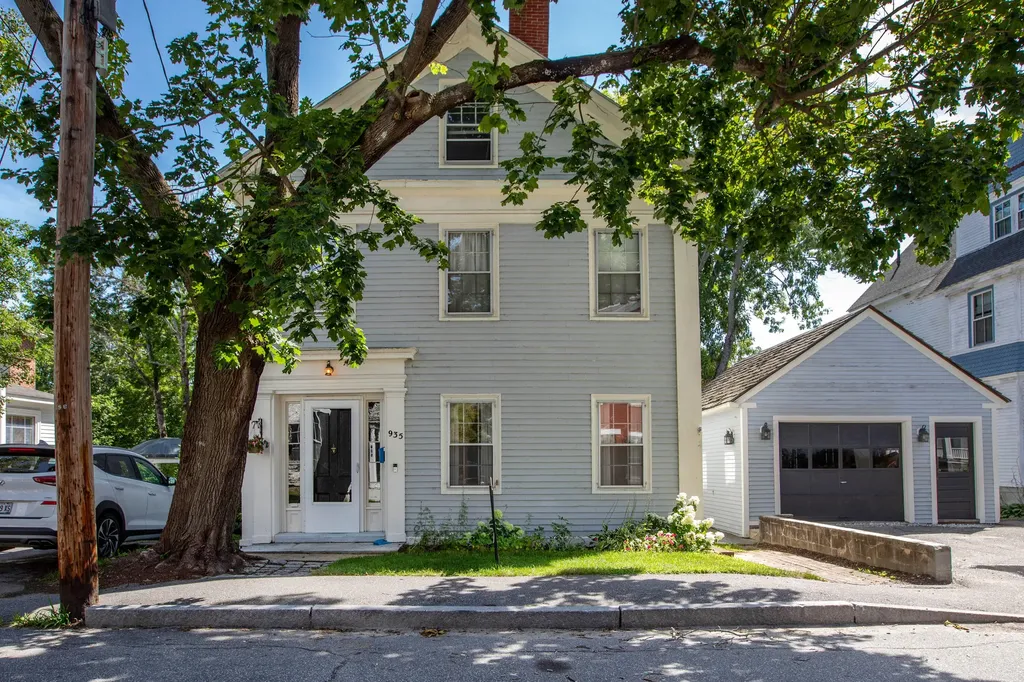 935 Middle Street Bath ME 04530