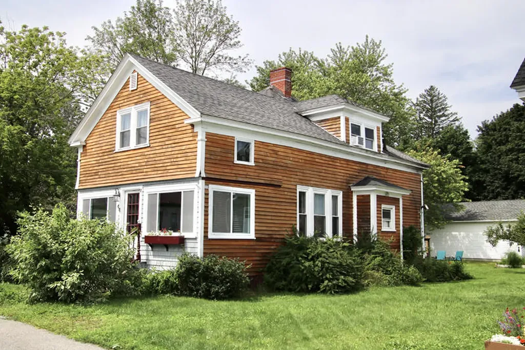 44 Winter Street Saco ME 04072