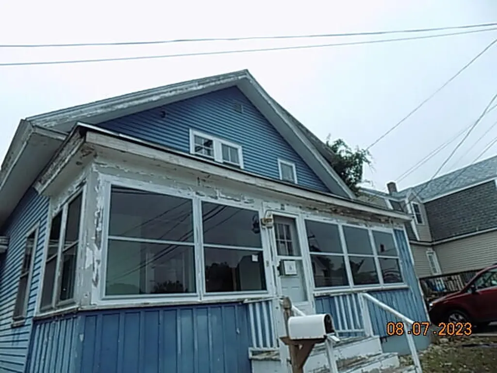 22 Montreal Street Sanford ME 04073