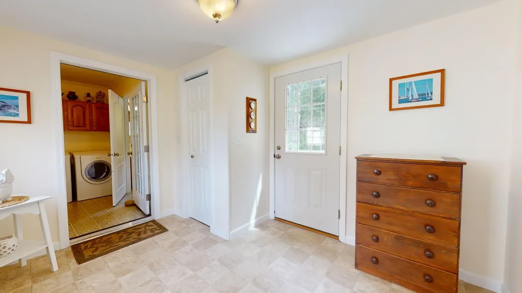 192 Academy Road Monmouth ME 04259