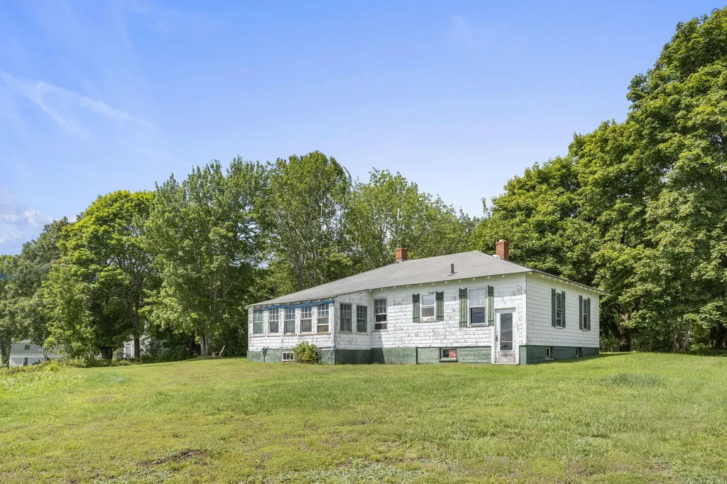 27 Fenderson Road Chebeague Island ME 04017