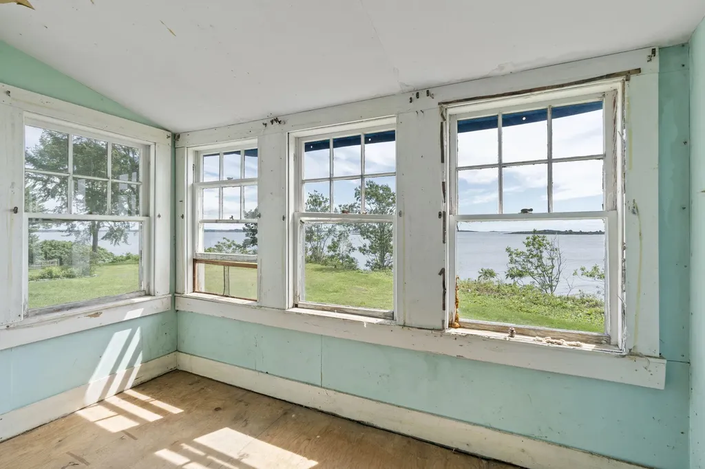27 Fenderson Road Chebeague Island ME 04017