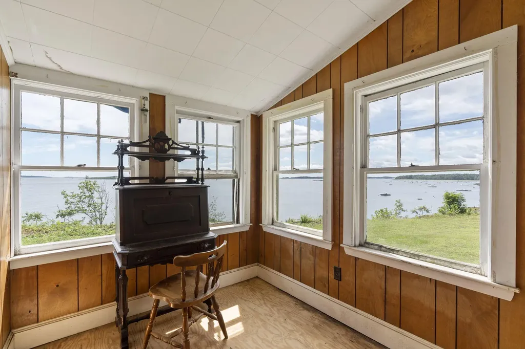 27 Fenderson Road Chebeague Island ME 04017