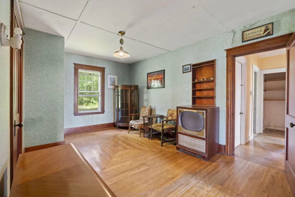 27 Fenderson Road Chebeague Island ME 04017