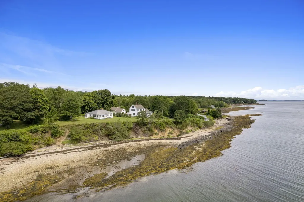 27 Fenderson Road Chebeague Island ME 04017