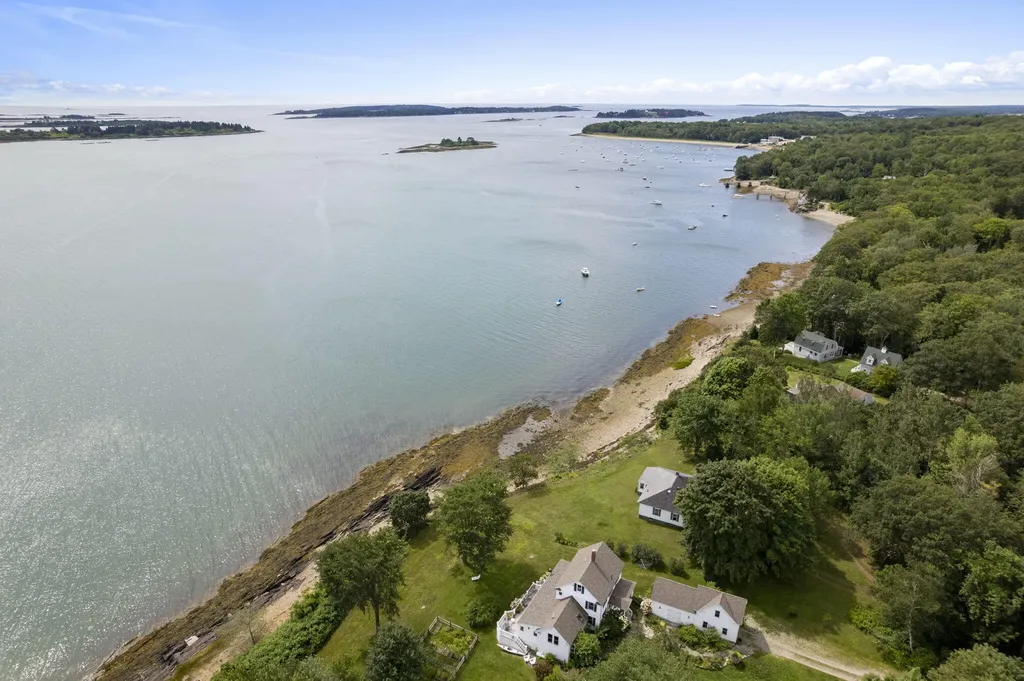 27 Fenderson Road Chebeague Island ME 04017