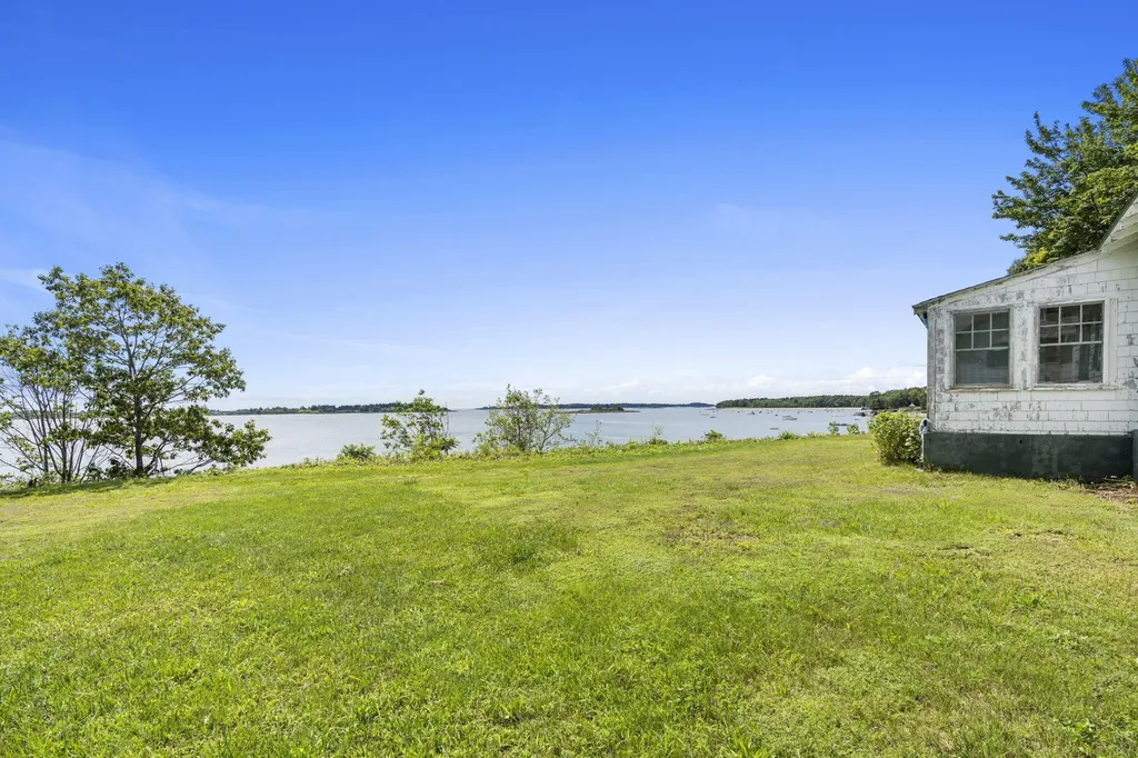 27 Fenderson Road Chebeague Island ME 04017
